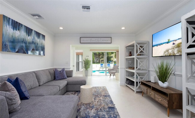 Photo - 1240 SW 13th Cir