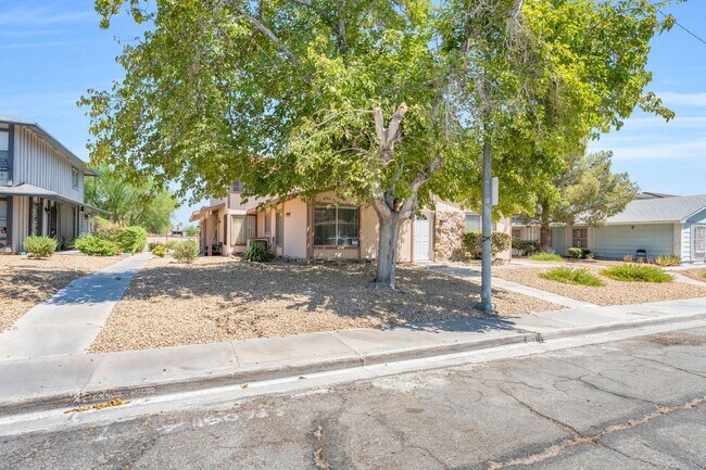 Photo - 1438 Lorilyn Ave