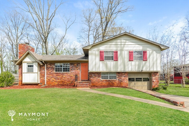 Building Photo - 1324 Impala Dr