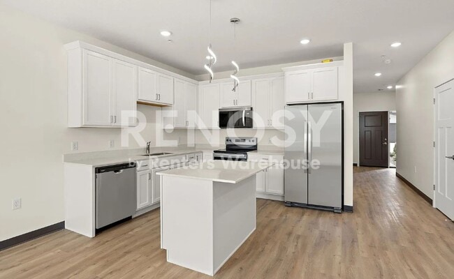 Photo - 3680 9th St NW