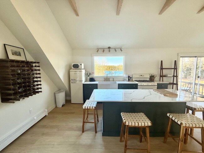 Photo - 243 Basin Point Rd