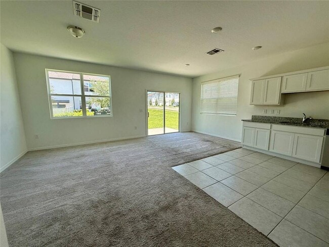 476 Madison Dr
