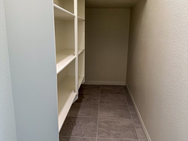 Photo - 1782 Kylie River Pl