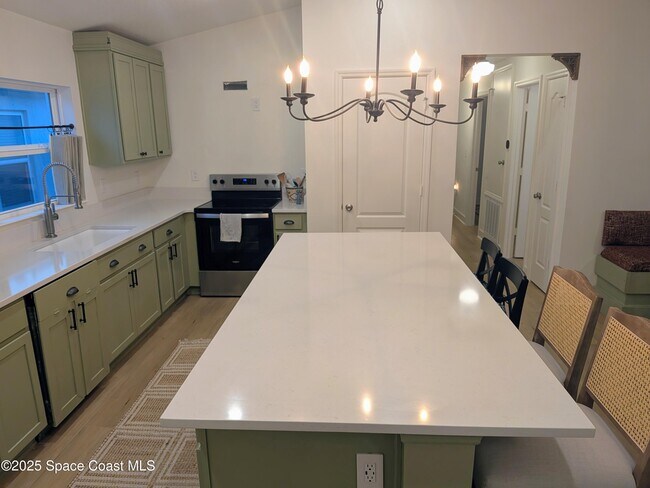 Photo - 3638 Grappler Cir SE