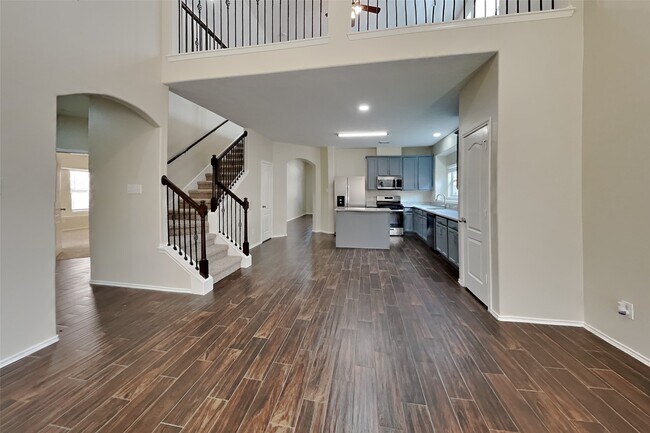 21542 Kings Bend Dr