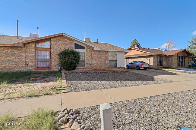 Photo - 3429 Risner Pl