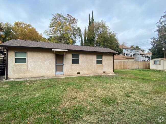 Building Photo - 9746002/45 Unit 9746002004 Rental