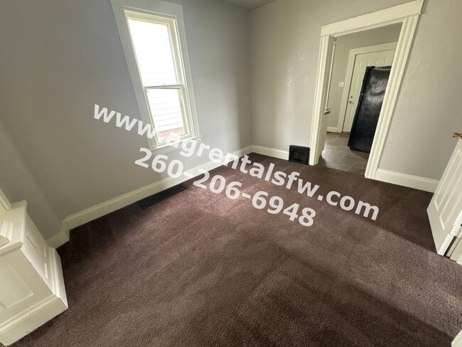 Photo - 4 Bedroom House - Section 8 Ok!