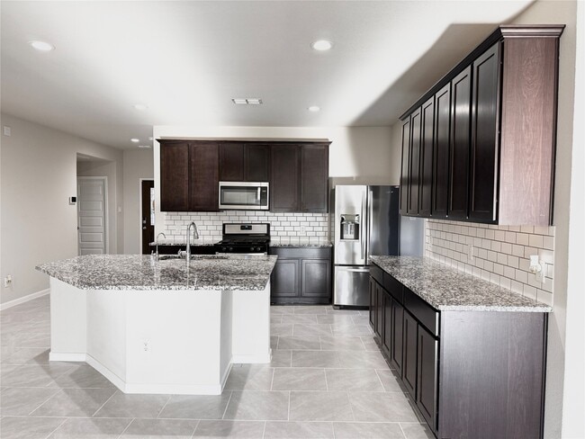 Photo - 3810 Canyon Shore Ln