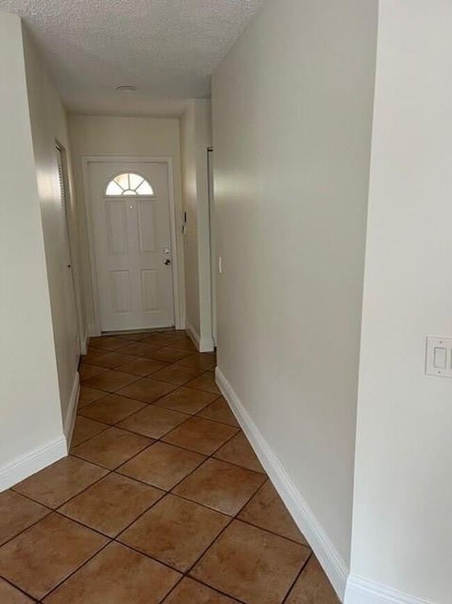 Photo - 1311 Seagrape Cir
