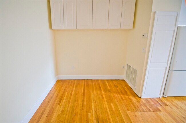 35 Pleasant St Unidad 1F