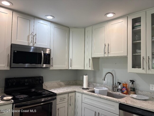 Photo - 1145 N Shannon Ave Unit 11