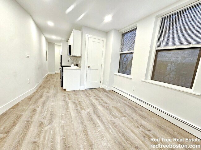 Photo - 40 Joy St Unit 8