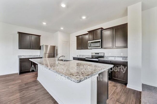 Photo - 18640 Quiet Range Dr