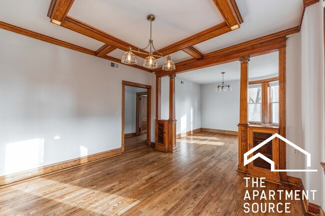 Photo - 2842 W Augusta Blvd Unit 2E