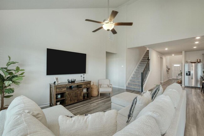 Photo - 636 Wild Spur Ln