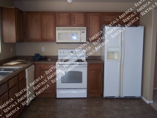 Photo - 6605 W Desert Ln