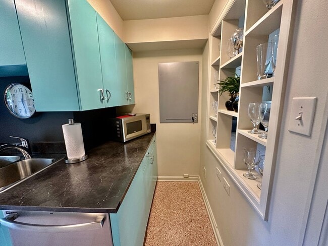 Photo - 803 S Ogden St