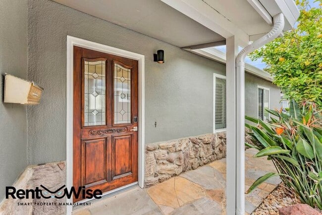Photo - 110 Cuesta Dr