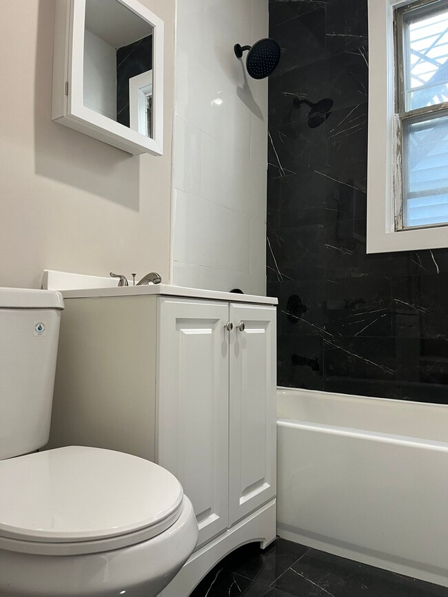 Photo - 244 Duncan Ave Unit 3