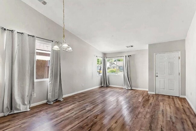 Photo - 10512 Anacostia Way
