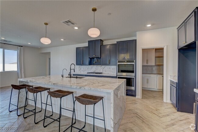 Building Photo - 6390 Montrose Park Ct Rental