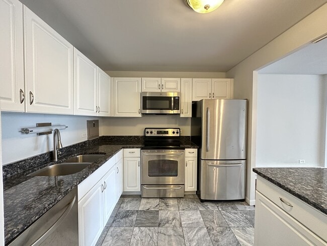 Photo - 1442 N Dearborn St Unidad A11