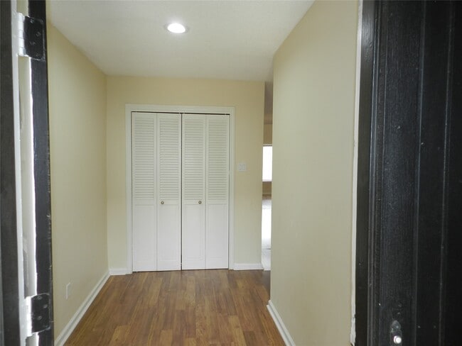 Building Photo - 14309 Misty Meadow Ln Rental