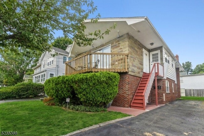 Photo - 14 Linden Ave House