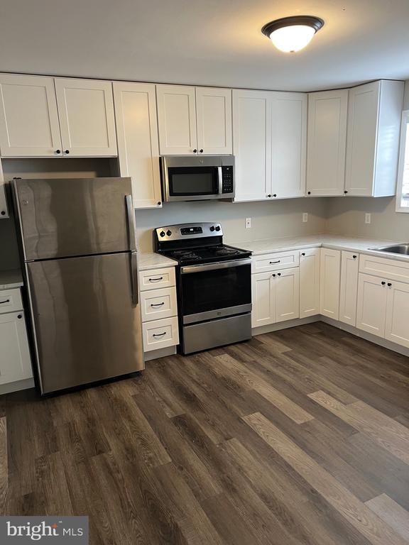 Photo - 208 Sunset Dr