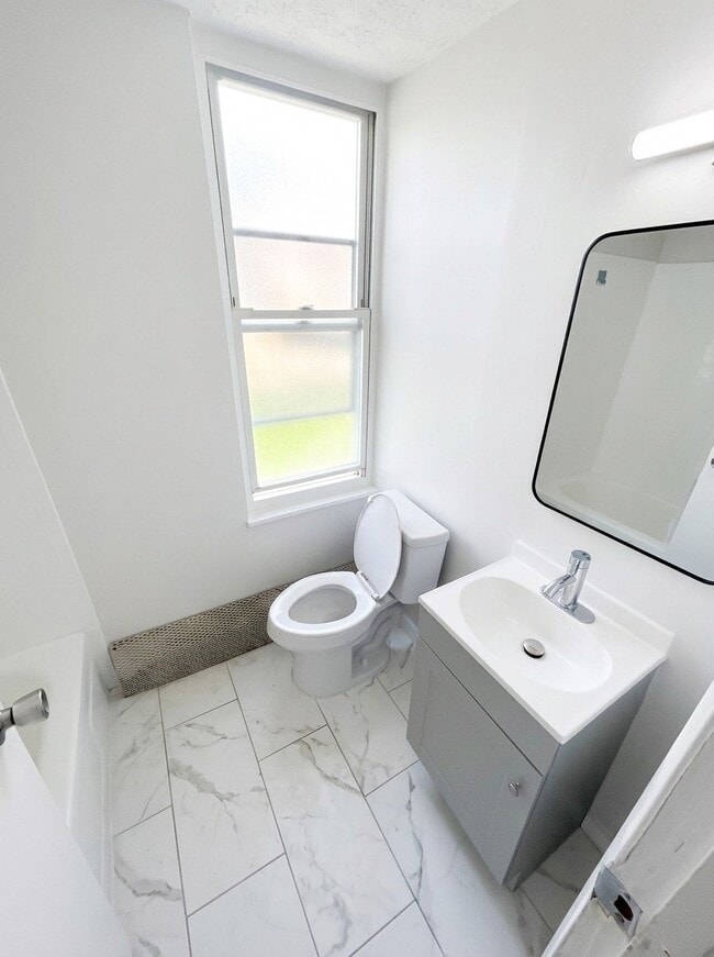 Photo - 3547 Harvey Ave Unit 2091