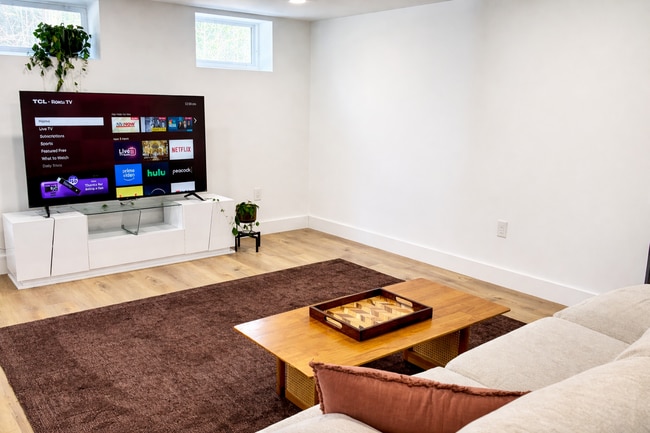 Building Photo - 6540 Windham Ave