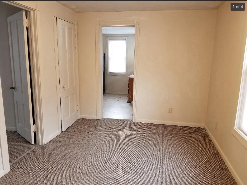 Photo - 415 Rankin St