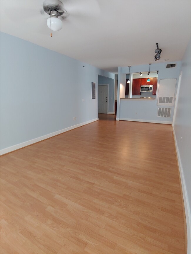 Photo - 1901 Crossing Pl Unit 3203