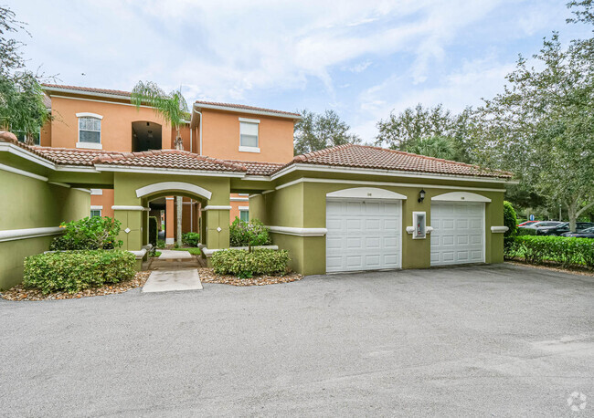 Building Photo - 5080 Fairways Cir Unit 108 Rental