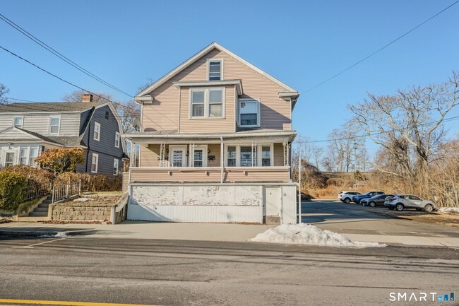 Photo - 113 Pequot Ave Unit 3