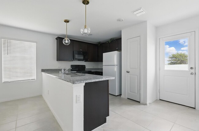 Photo - 1364 Beach Dr