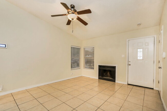 Photo - 10059 Birch Field Dr