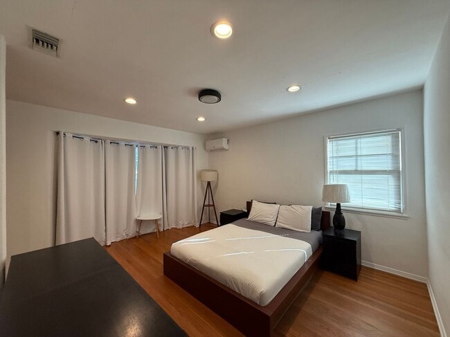 Photo - 501 Hamilton Ave