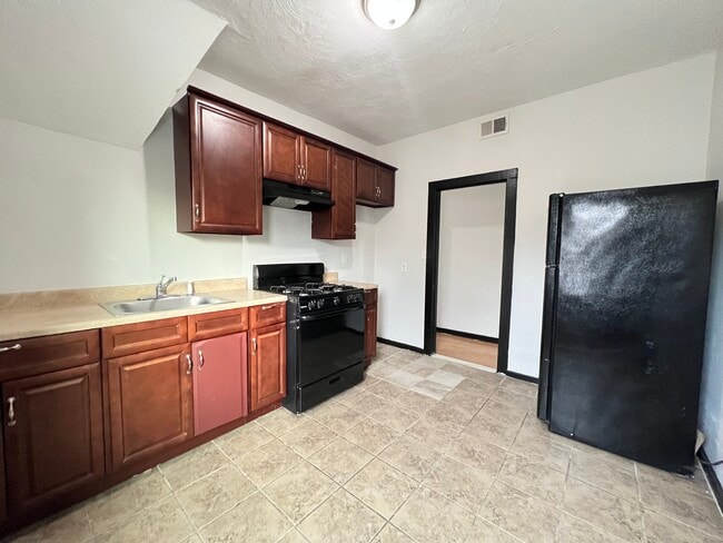 Photo - 43 Treacy Ave Unidad 2