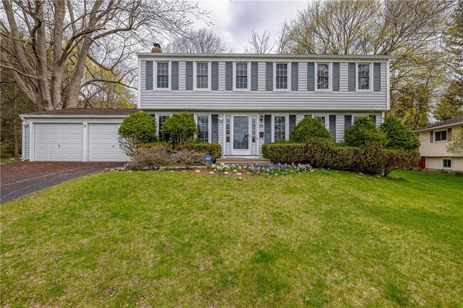 Photo - 75 Parkwood Ave House