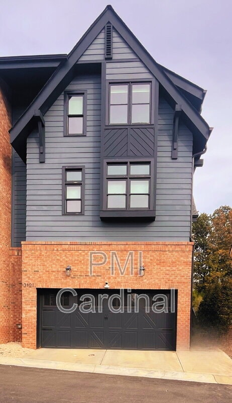 Building Photo - 3121 Colyer Pl