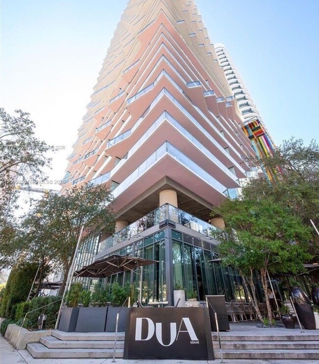 Building Photo - 1300 S Miami Ave Unit 1705