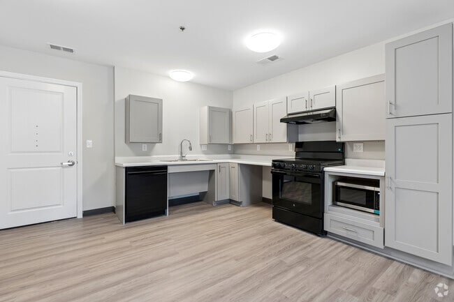 2BR, 1BA - 833SF -Kitchen