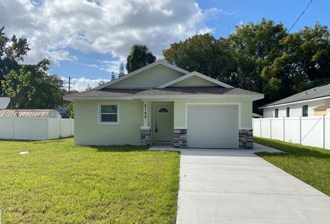 Photo - 2188 Hawkins Ave