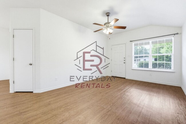 Photo - 913 Ashwood St Unit A