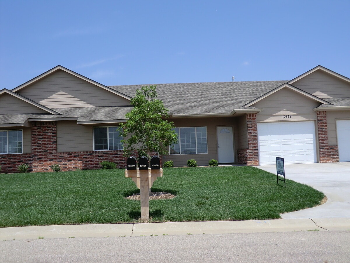 Photo - 10838 W Clubview Rd