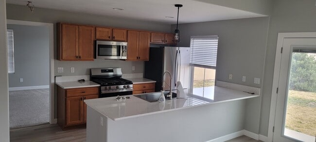 Photo - 3 bedroom/2.5 bath home