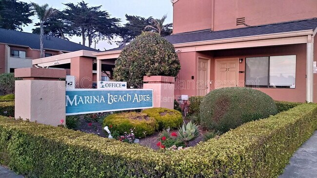 Photo - 3270 Del Monte Blvd Unidad 93