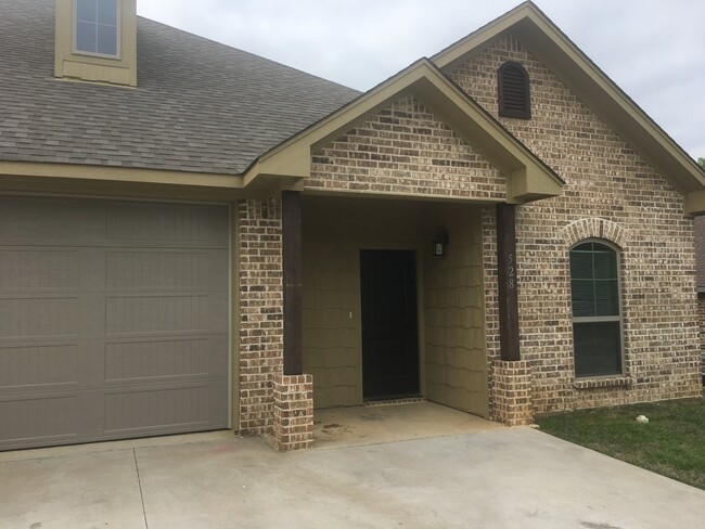 Building Photo - 534-536 Old Highway 80 Unit 534